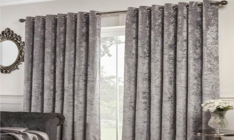 Why are Velvet Curtains the Ultimate Luxurious Statement for Your Home
