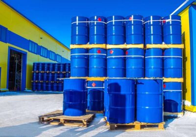 Best Materials for Fuel Drums and Petrol Containers: Stainless Steel vs. Plastic