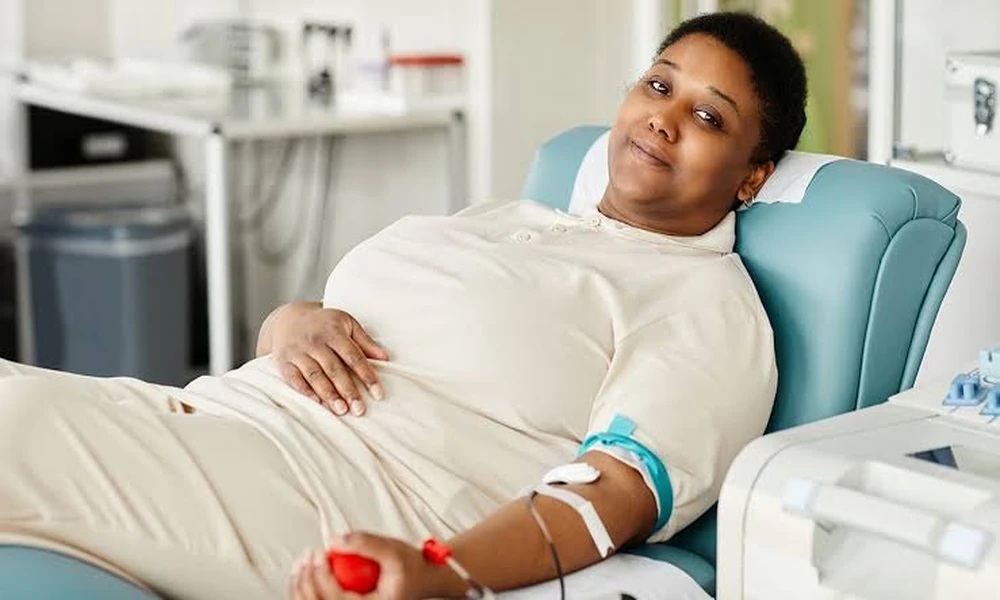 7 Essential Benefits of Visiting Plasma Donating Centers